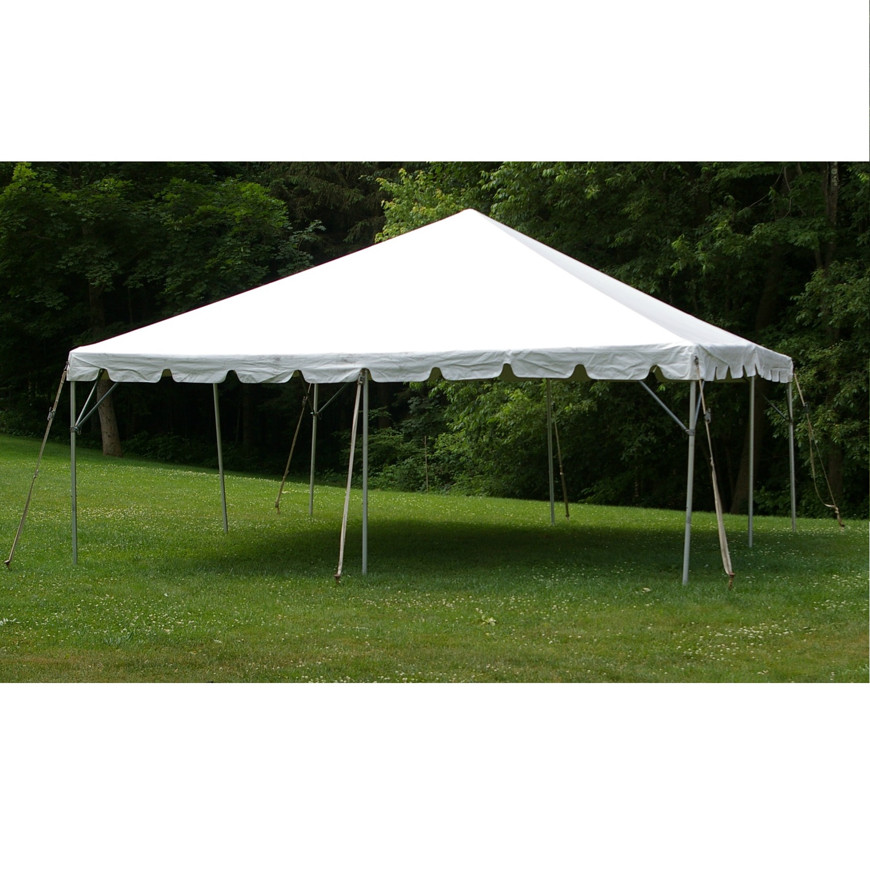 30×30 Frame Tent (72 Guests) – Cincinnati Event Rentals